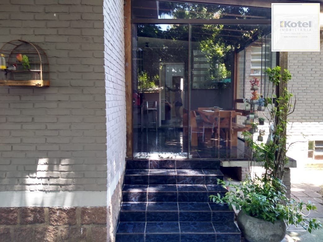 Casa para Venda - 300m², 5 dormitórios, sendo 1 suites, 1 vaga - Ipanema — foto 5