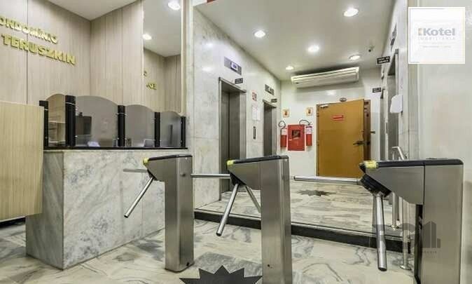 Sala Comercial à venda, 49m², Centro Histórico - Porto Alegre