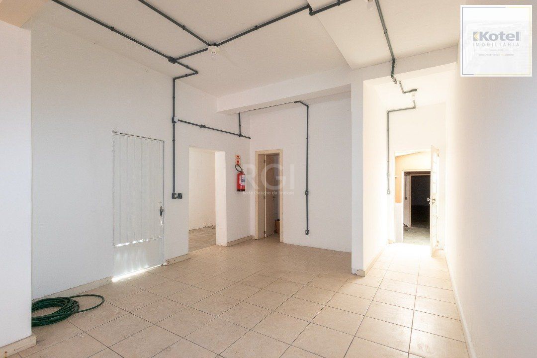 Casa para Venda - 232m², 3 dormitórios, 2 vagas - Navegantes — foto 5