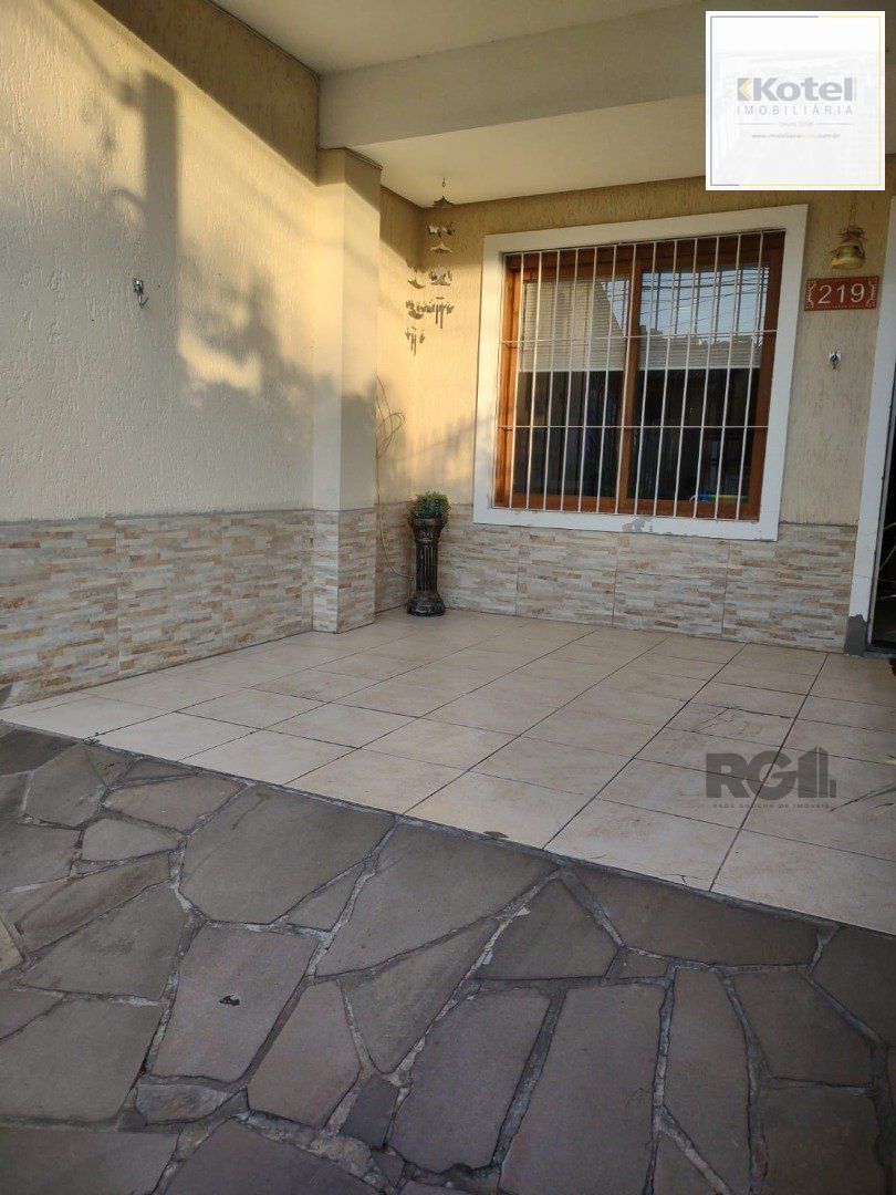 Sobrado 2 quartos à venda, 128m², Vila Nova - Porto Alegre