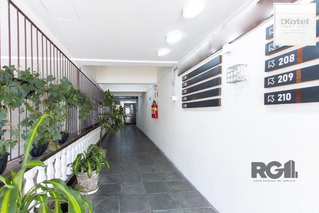 Sala Comercial à venda, 43m², Tristeza - Porto Alegre — foto 2