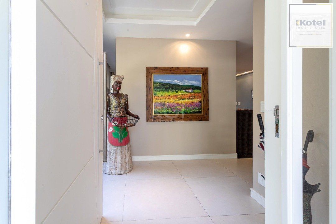 Casa Condominio para Venda - 588.62m², 4 dormitórios, sendo 4 suites, 5 vagas - Pedra Redonda — foto 3