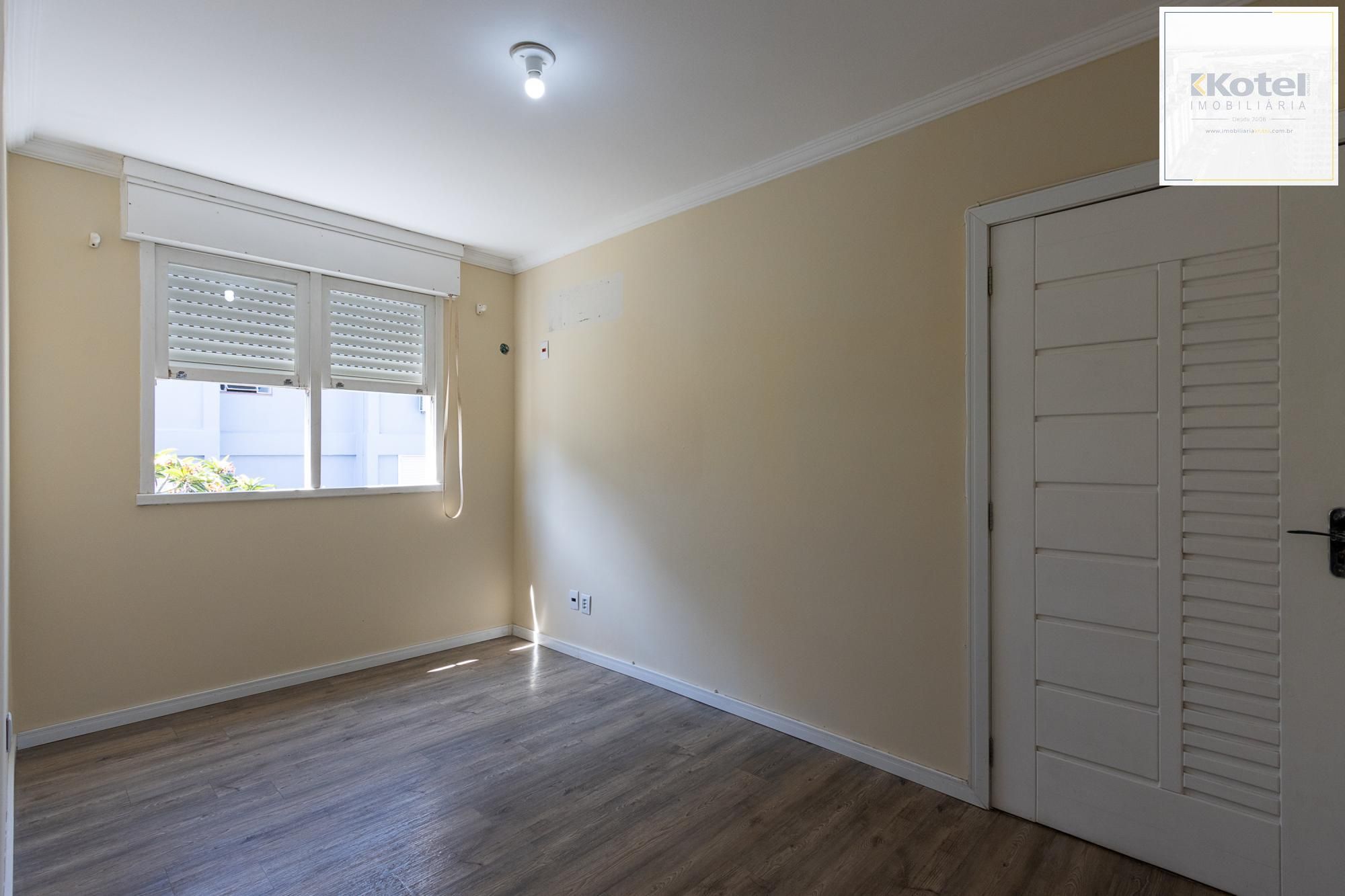 APARTAMENTO LOCADO, REFORMADO, 3 QUARTOS, 1 VAGA ROTATIVA - BAIRRO CAMAQUÃ — foto 2
