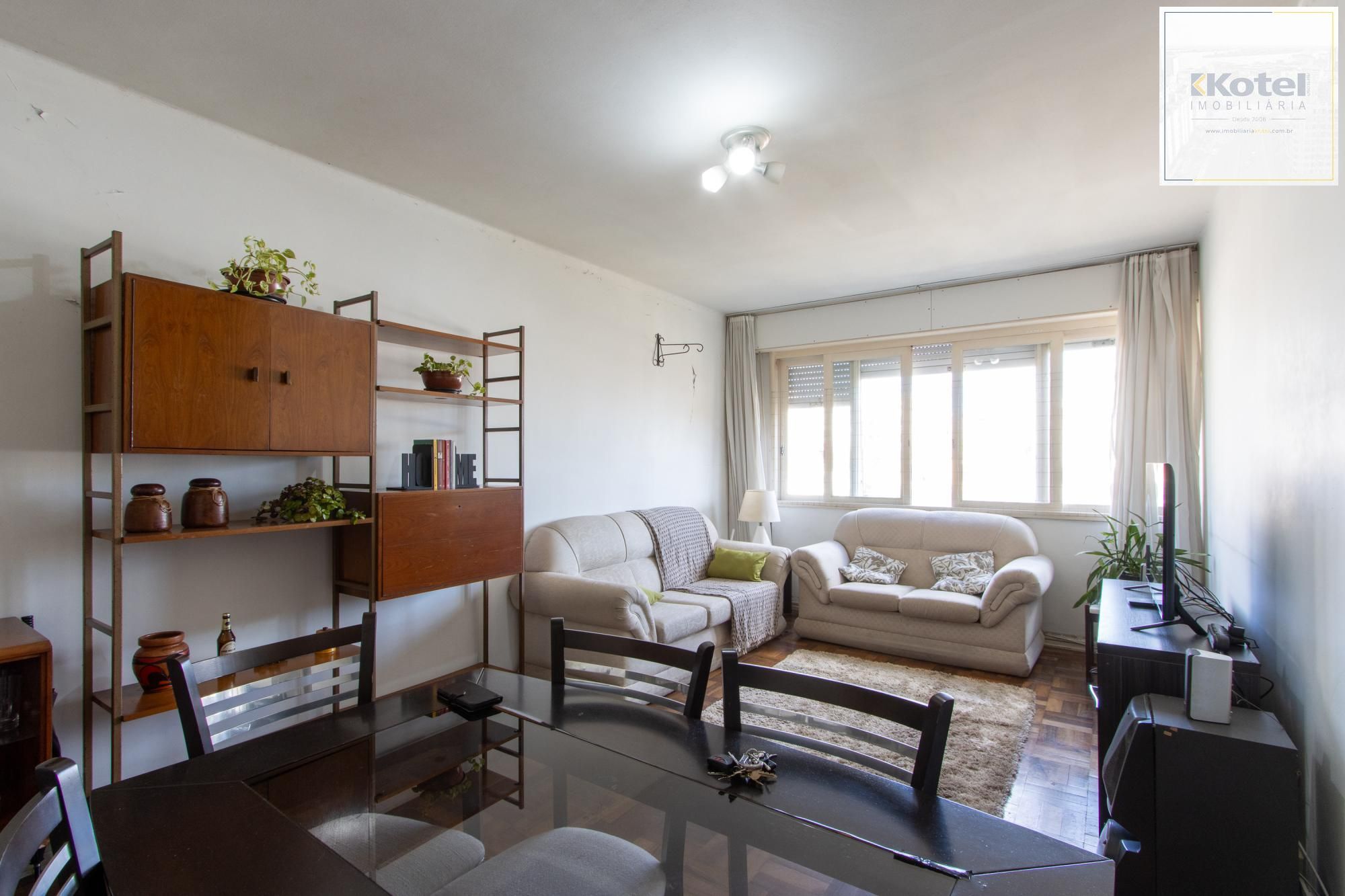 Apartamento de 3 dormitórios com uma vaga de garagem à venda no bairro Menino Deus – Porto Alegre