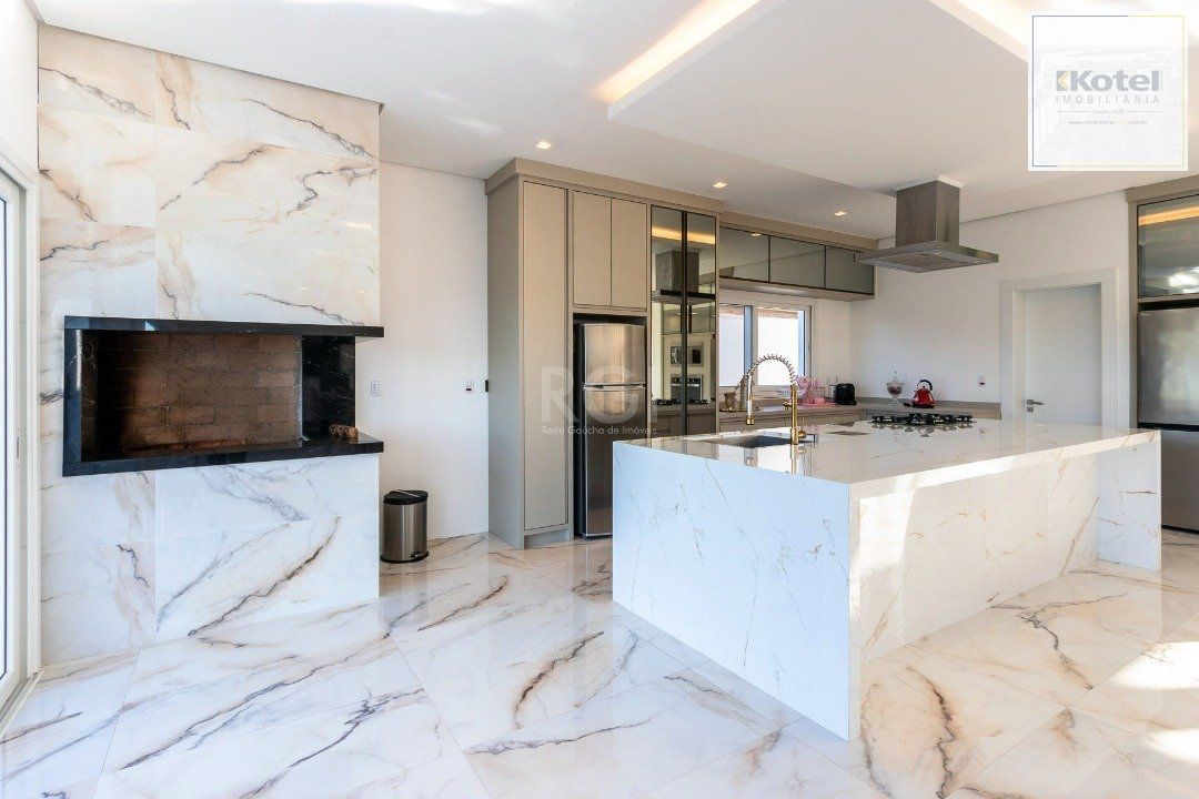 Casa Condominio para Venda - 388m², 5 dormitórios, sendo 3 suites, 4 vagas - Terra Ville — foto 2