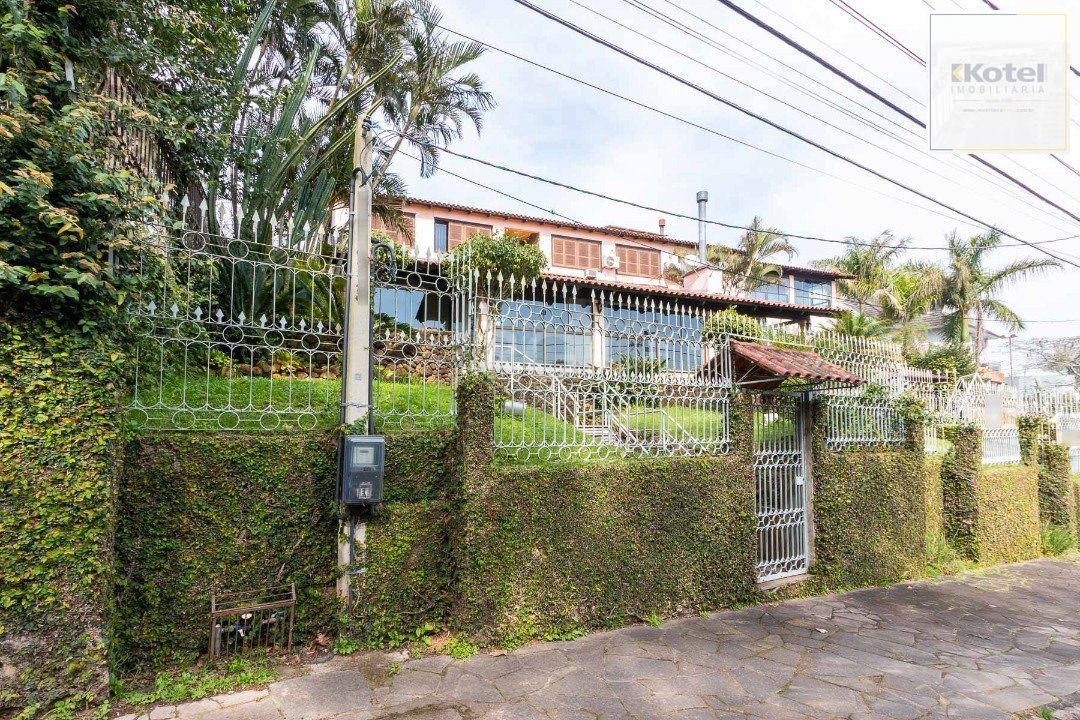 Casa para Venda - 500m², 4 dormitórios, sendo 1 suites, 4 vagas - Vila Conceição — foto 2