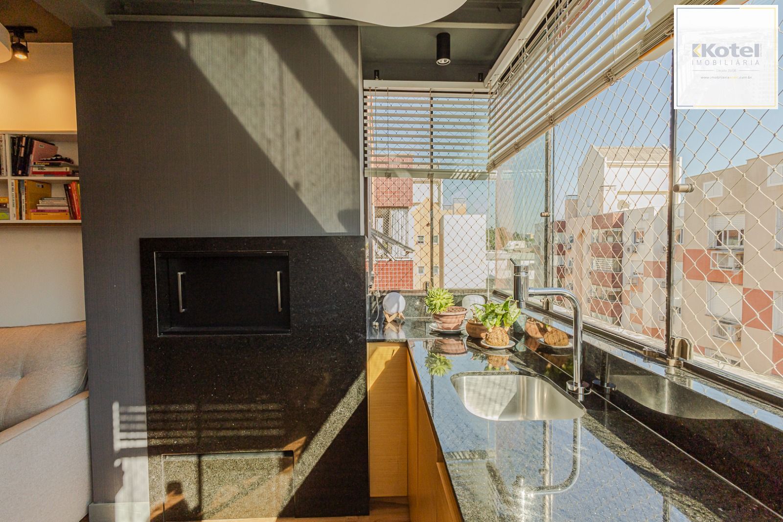 Apartamento com 3 quartos e 83m² à venda em Jardim Itu, Porto Alegre