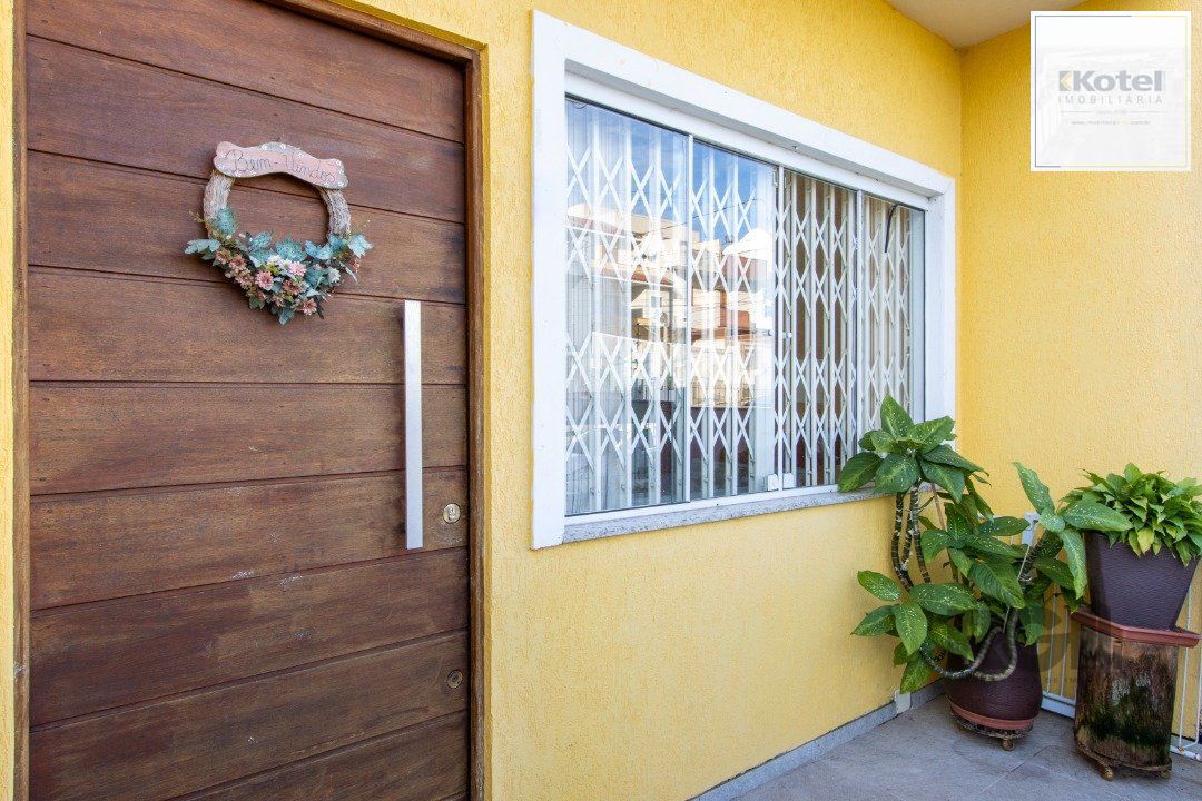 Casa para Venda - 204m², 3 quartos, 2 suites, 1 vaga - Caminhos do Sol - Guarujá — foto 2