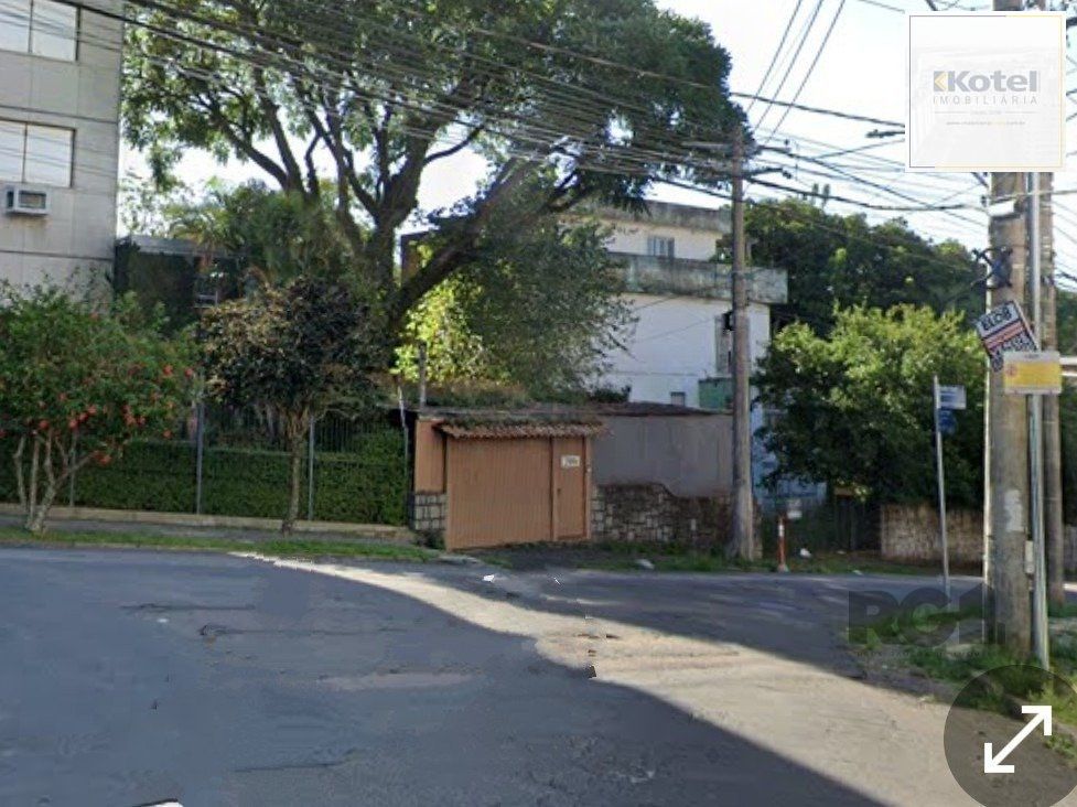 Terreno 10m×30m  próximo ao Iguatemi