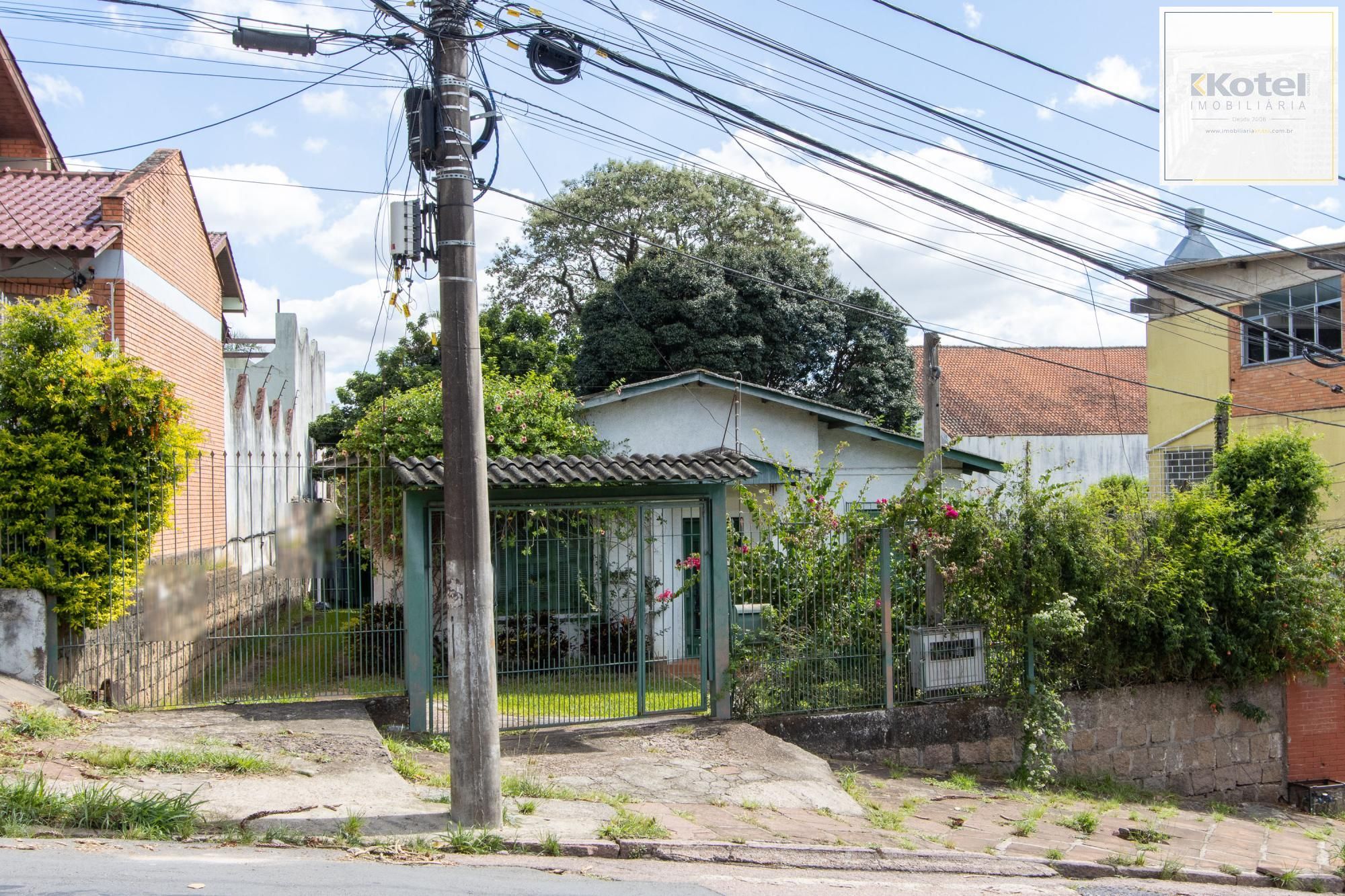 Casa para Venda - 300m², 3 dormitórios, Medianeira — foto 2