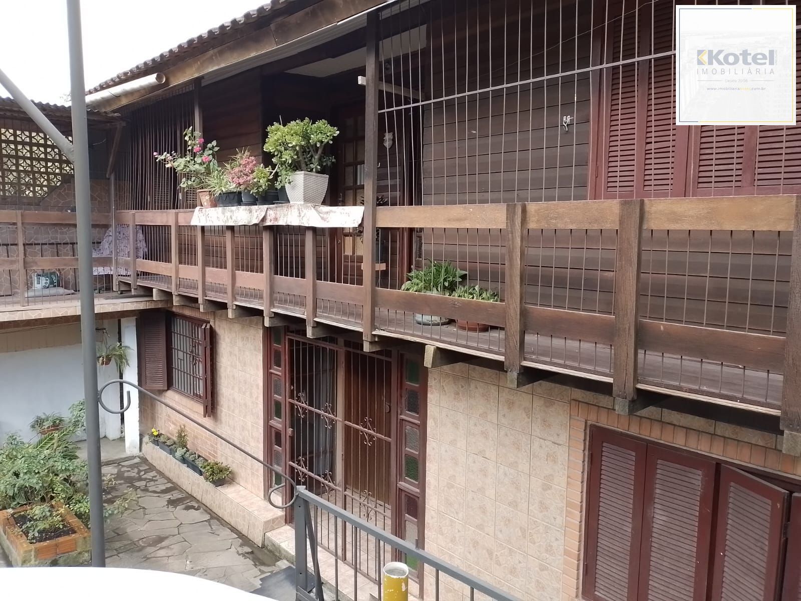 Casa 4 quartos à venda, 250m², Vila Nova - Porto Alegre — foto 2