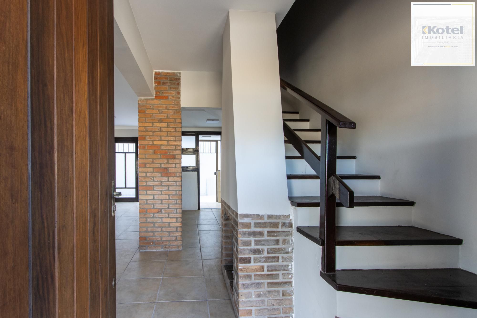Casa 3 dormitórios, sendo 1 suíte, 2 vagas de garragem - bairro Ipanema — foto 4