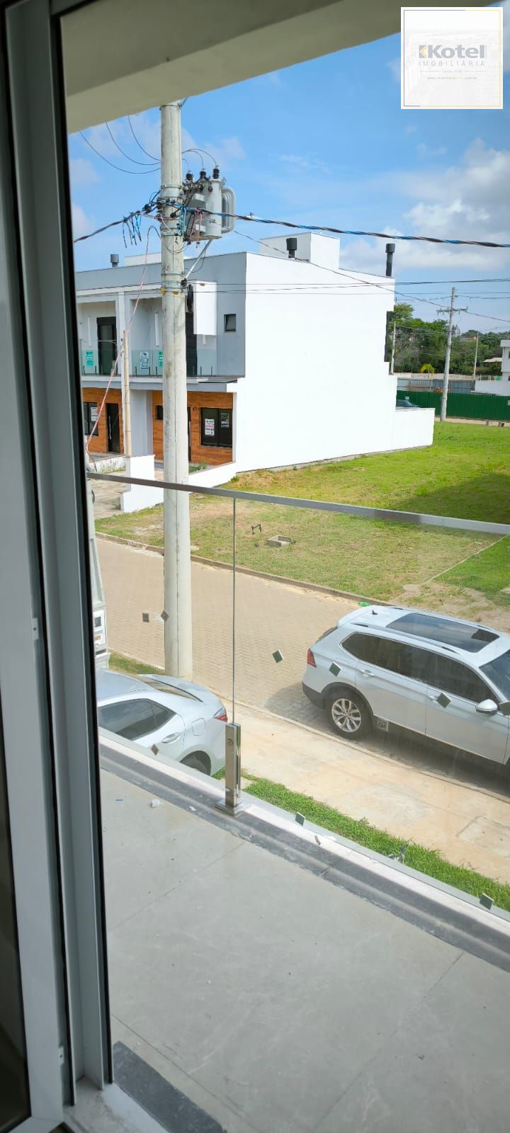 Casa em Condomínio à venda, bairro Campo Novo,  3 quartos (1 suite),  3 banheiros, 1 vaga — foto 4