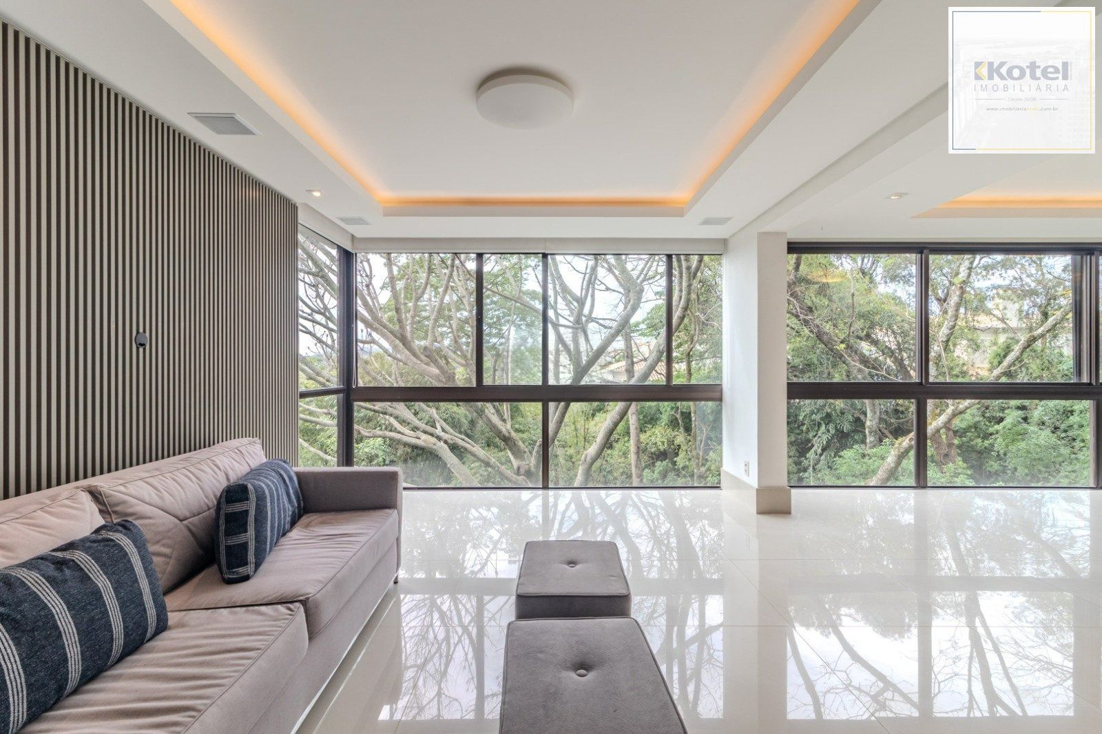 Alto Padrão no TERRAZAS: 4 Suítes, 312m² e Vista Incrível para a Natureza — foto 4
