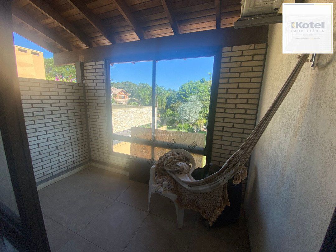 Casa Condominio para Venda - 300m², 3 dormitórios, sendo 3 suites, 4 vagas - Terra Ville