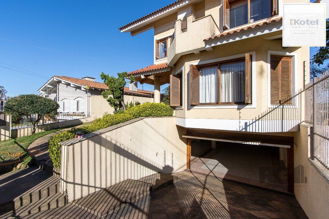 Casa para Venda - 450m², 4 dormitórios, sendo 4 suites, 5 vagas - Vila Assunção — foto 2