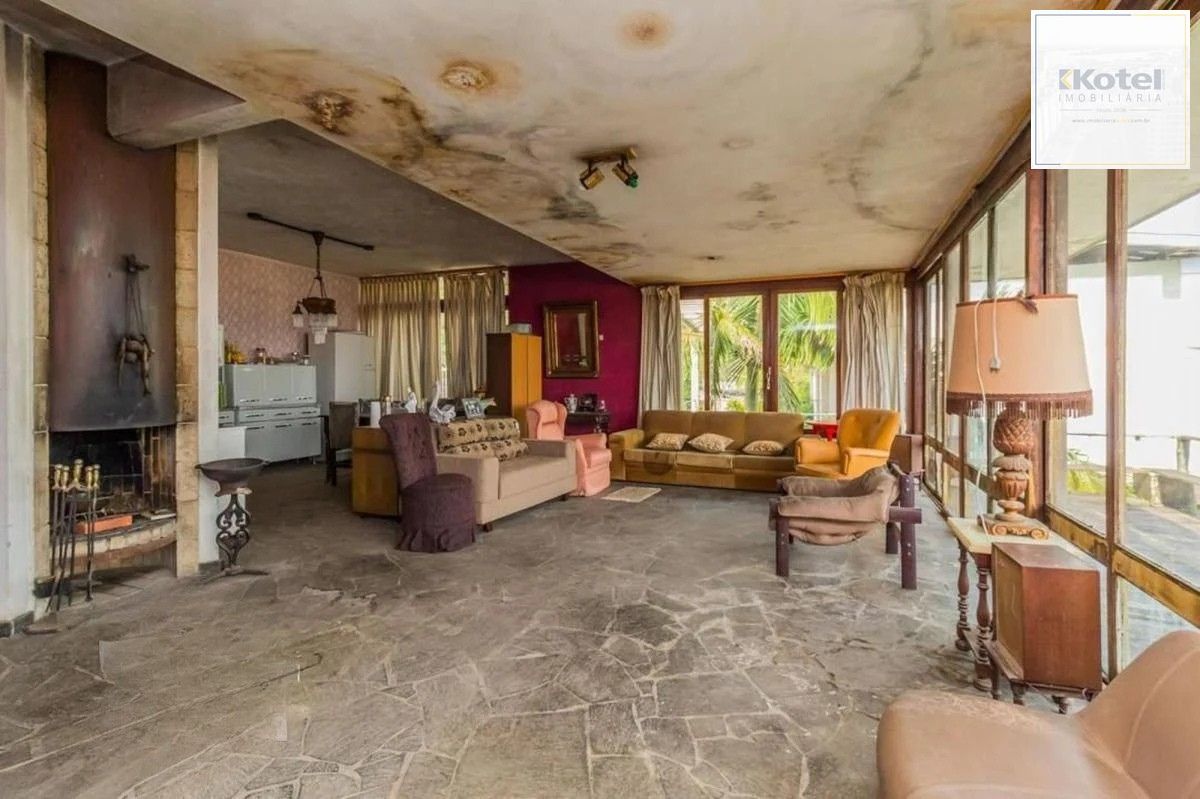 Casa com 5 dormitórios e 3 vagas no bairro Assunção — foto 5