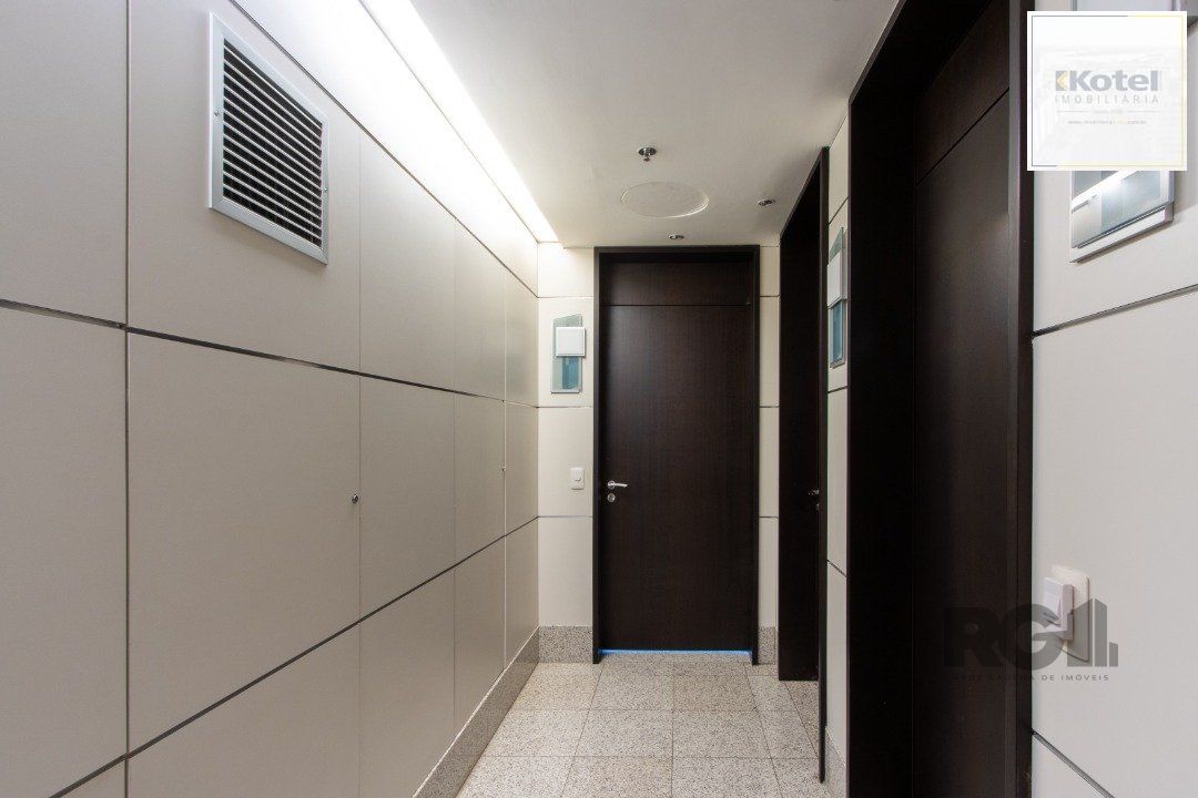Sala no Cristal Tower, junto ao Barrashopping