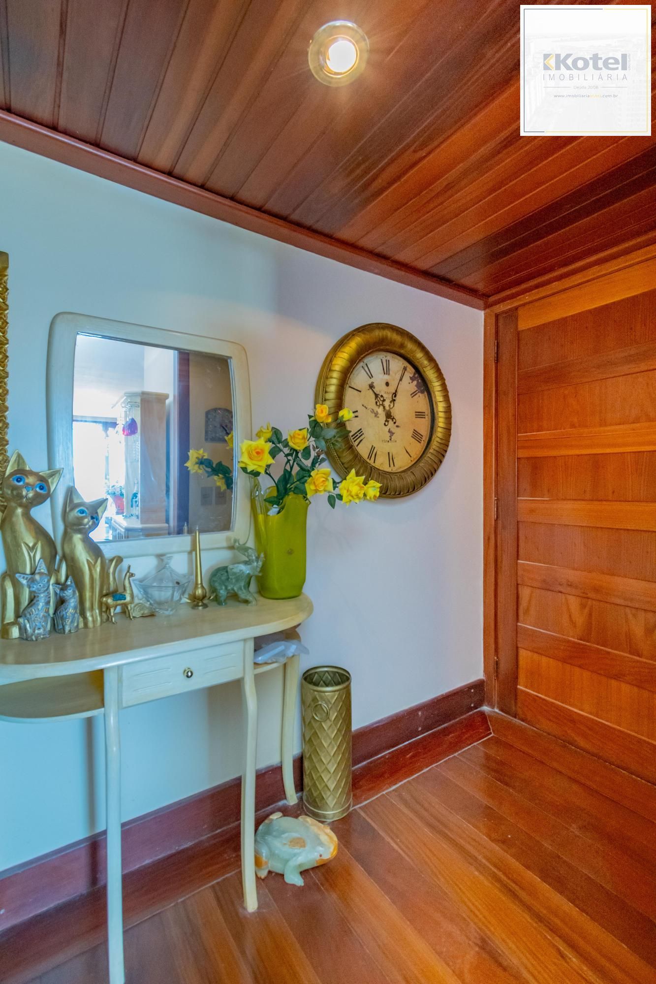 Cobertura horizontal, alto padrão, bairro Santa Tereza, 341m²  área privativa, 02 vagas garagem!