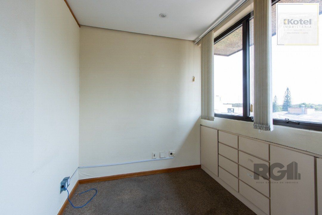 Sala Comercial à venda, 52m², Menino Deus - Porto Alegre