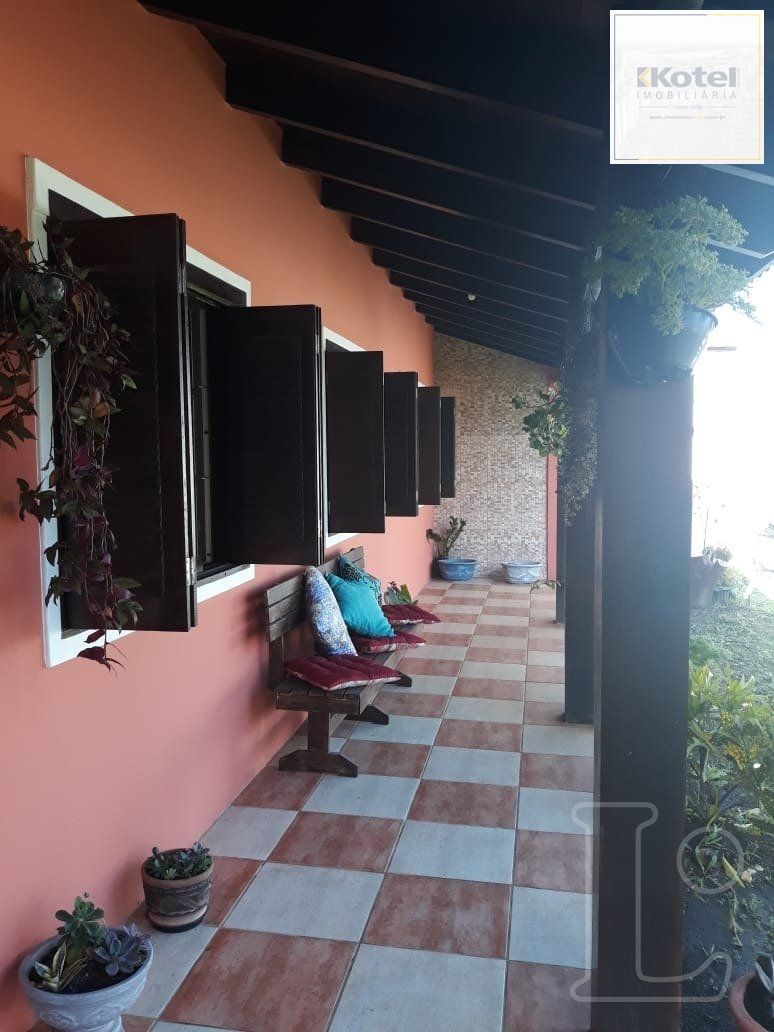 Casa para Venda - 114m², 2 dormitórios, sendo 1 suites, 2 vagas - Zona Nova — foto 3
