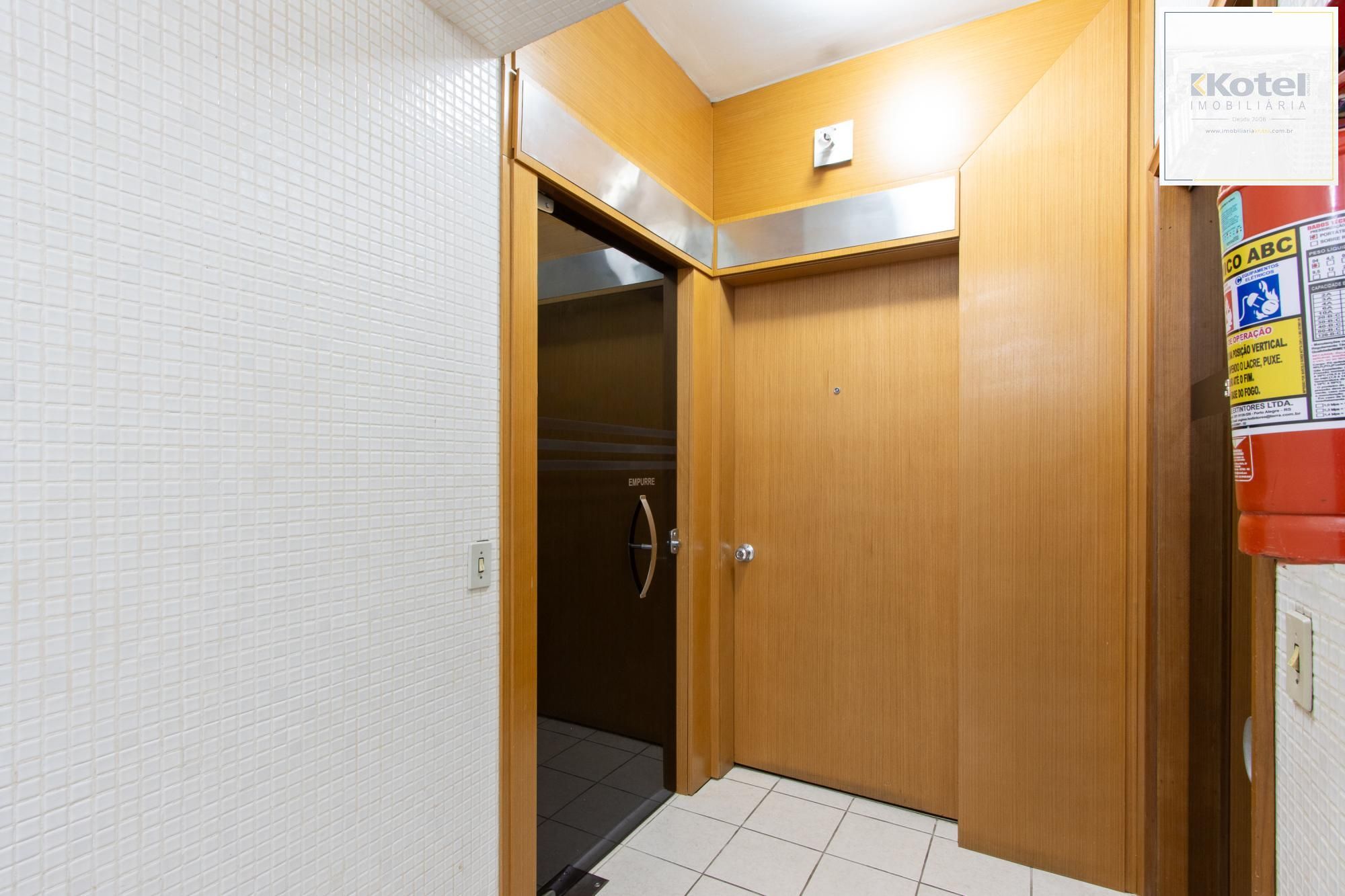 Conjunto Comercial 2 quartos à venda, 54m², Moinhos de Vento - Porto Alegre
