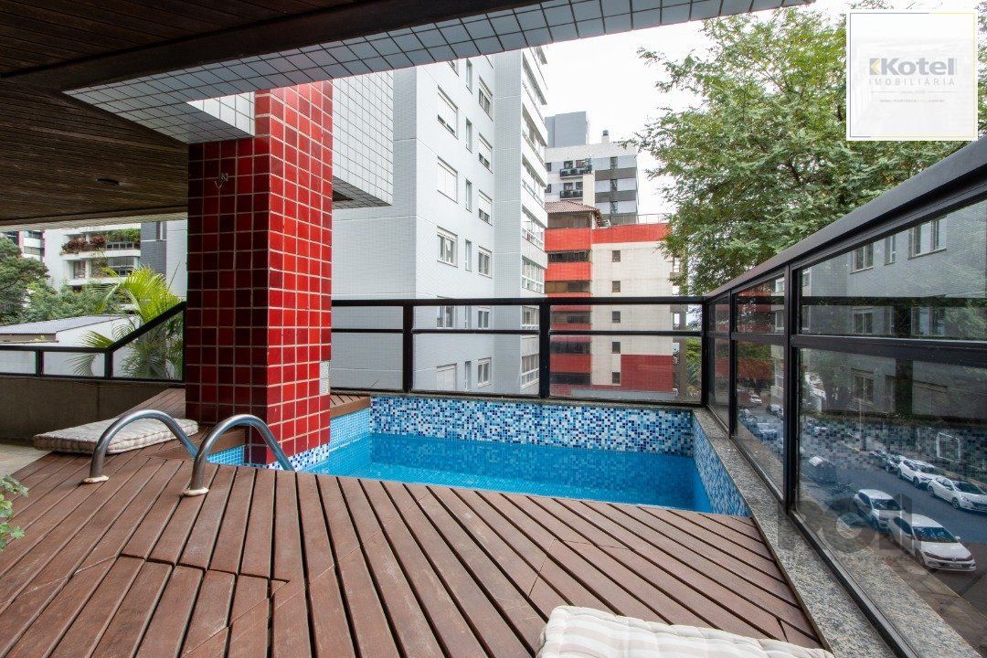 Apartamento com piscina na sacada e 3 vagas individuais. — foto 3