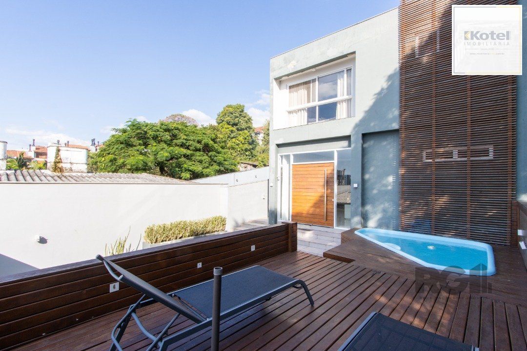 Espetacular 2 Casa Residencial de 5 Quartos e Piscina em Porto Alegre — foto 2