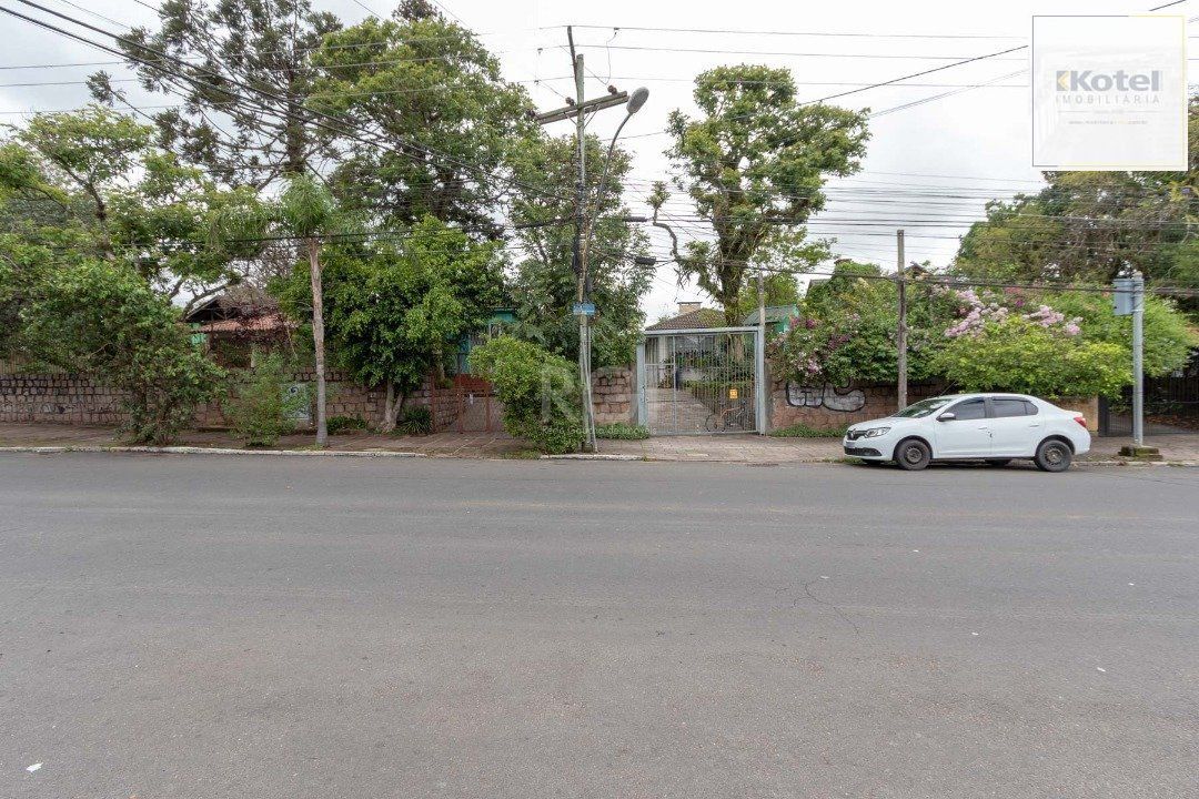 Casa para Venda - 200.81m², 4 dormitórios, sendo 1 suites, 5 vagas - Tristeza — foto 2