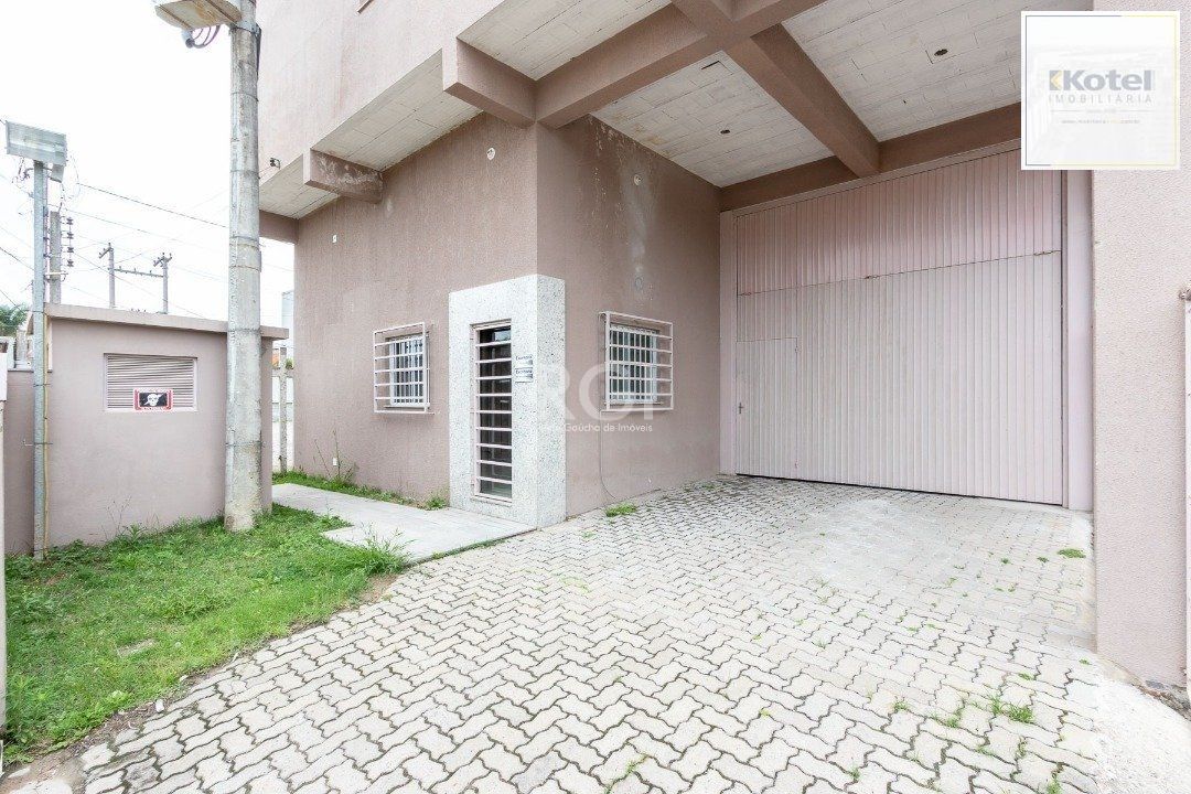 Pavilhão com área construída de cerca de 900m² — foto 2