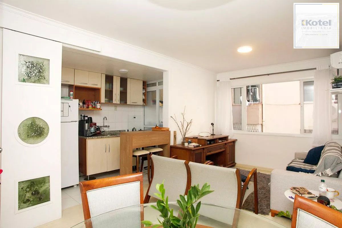 Apartamento com 2 dormitórios com 58.35m² no bairro Bom Fim