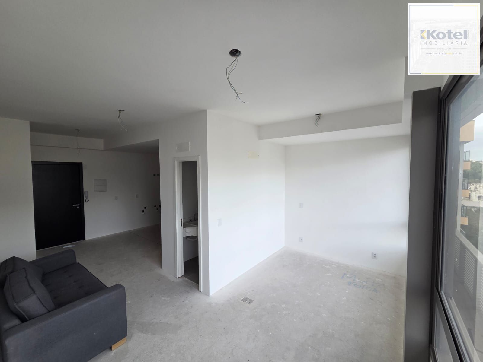Apartamento de  dormitório no condomínio Artsy Cidade Baixa.