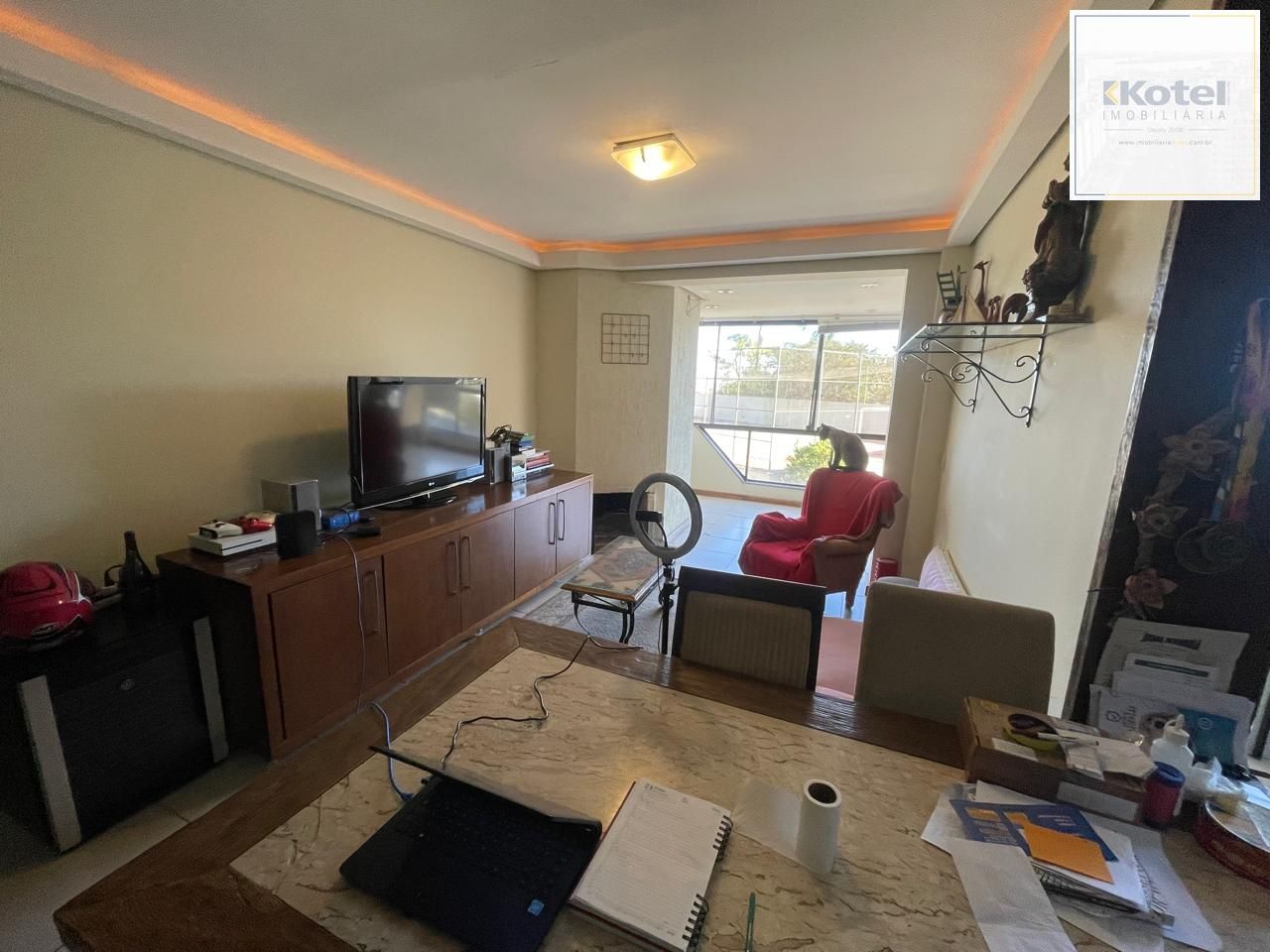 Apartamento bairro Tristeza, com 110 m² de área privativa, 03 dormitórios sendo 01 suíte e 02 vagas de garagem! — foto 3