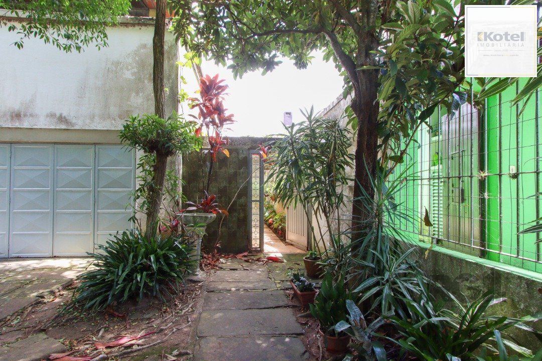 Casa para Venda - 393m², 4 dormitórios, sendo 2 suites, 4 vagas - Ipanema — foto 4