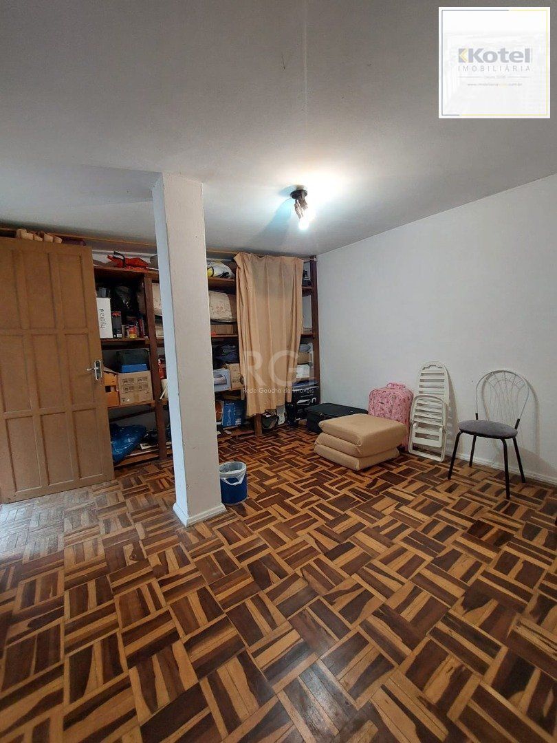 Casa para Venda - 184m², 3 dormitórios, sendo 1 suites, 4 vagas - Cristal — foto 5