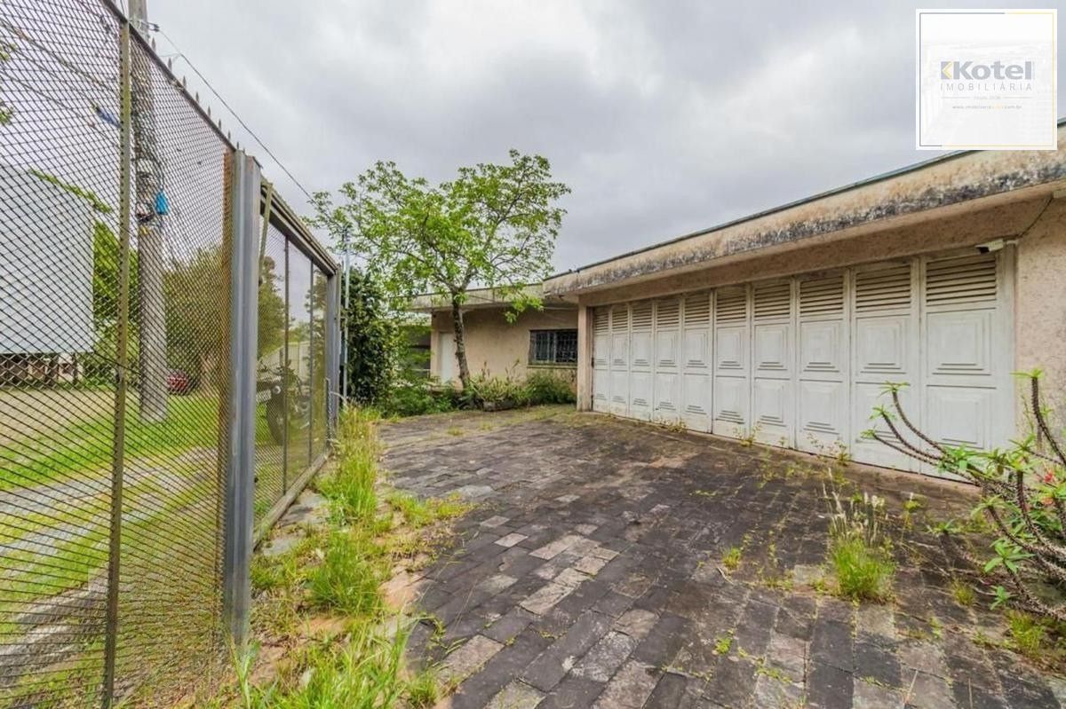 Casa com 5 dormitórios e 3 vagas no bairro Assunção — foto 3