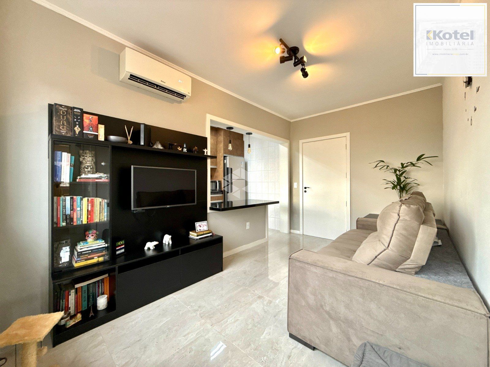 Apartamento 1 dormitórios à venda, vaga coberta - Bairro Jardim Lindóia