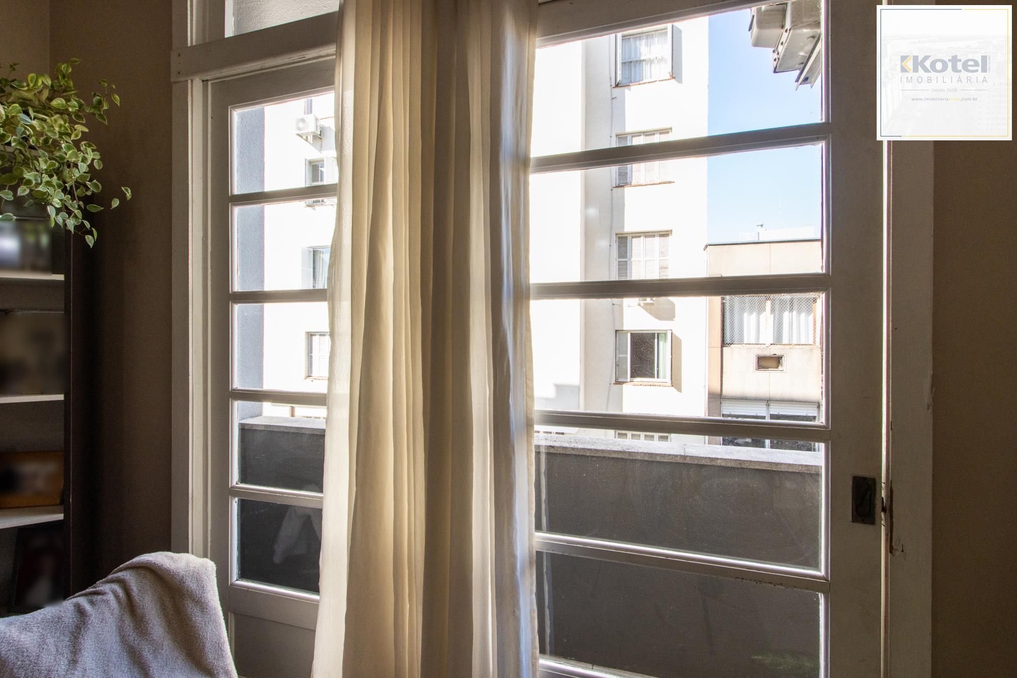Apartamentos para venda com 2 quartos, 74m² - Cidade Baixa