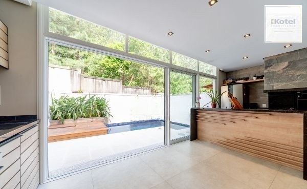 Uma casa linda dentro de um condomínio fechado, no Lagos de Nova Ipanema. — foto 5