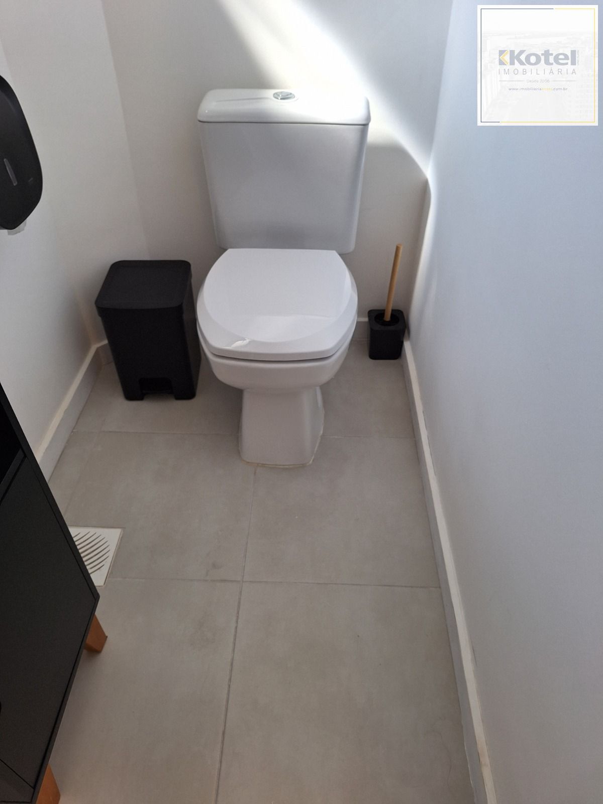Sala Comercial mobiliada no Menino Deus