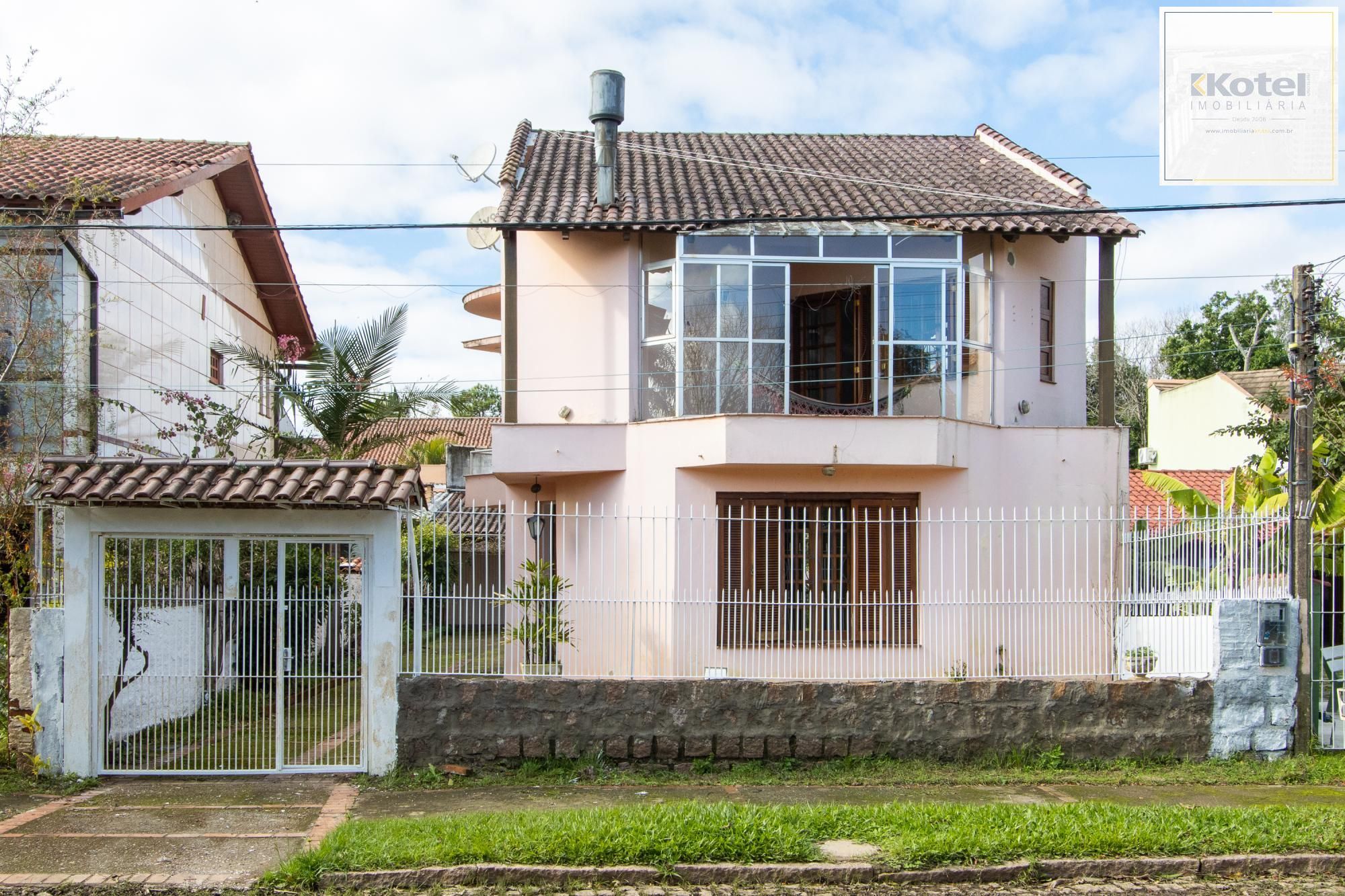 Casa para Venda - 253.35m², 3 dormitórios, sendo 1 suites, 4 vagas - Serraria