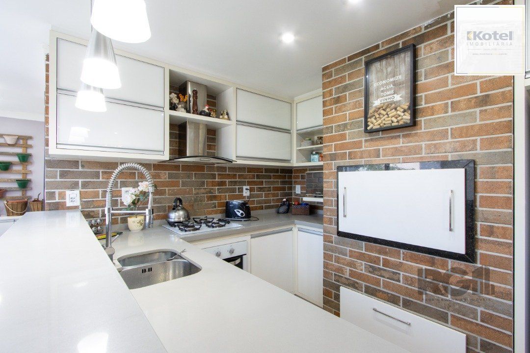 Apartamento reformado de 124m² privativos- 3 dormitórios sendo 1 suíte no bairro Medianeira — foto 5