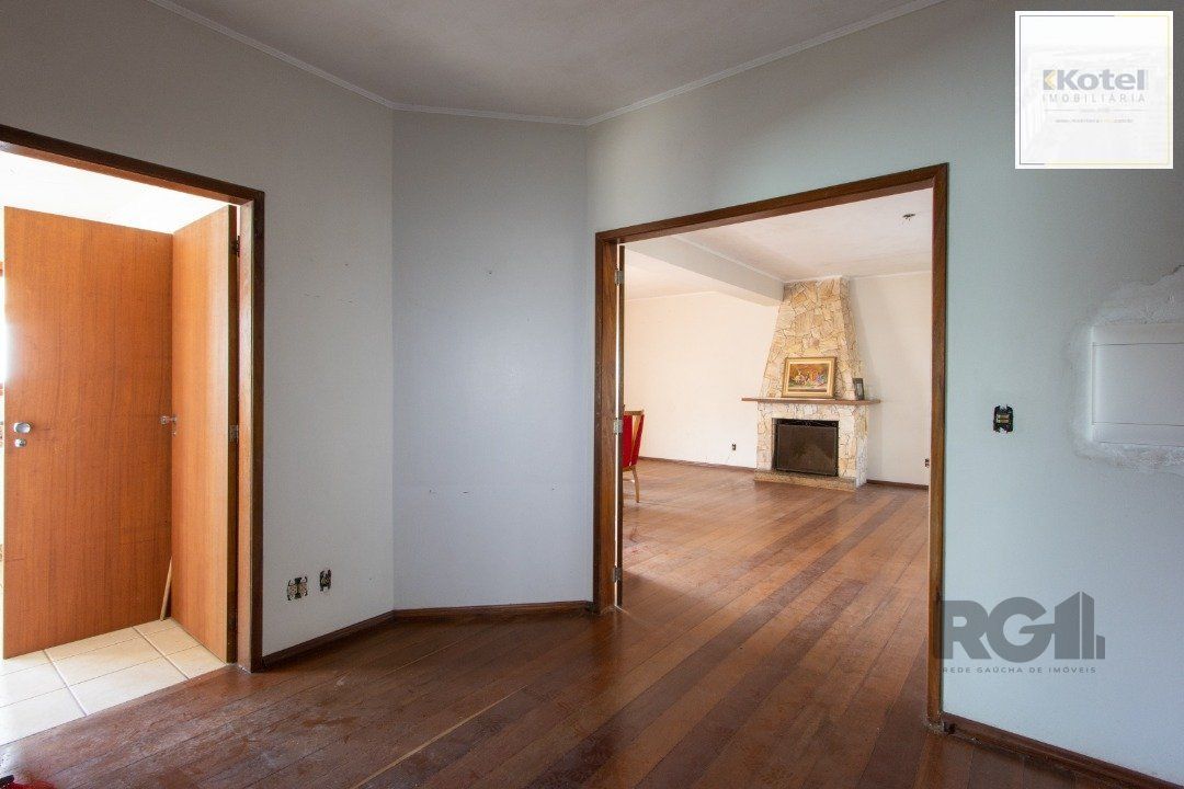 Casa para Venda - 361.95m², 4 dormitórios, sendo 2 suites, 3 vagas - Nonoai — foto 4