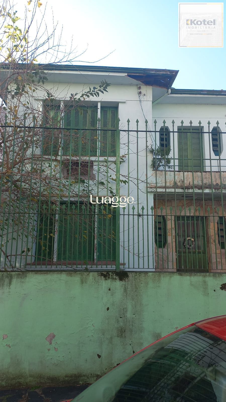 Casa 3 quartos à venda, 400m², Azenha - Porto Alegre