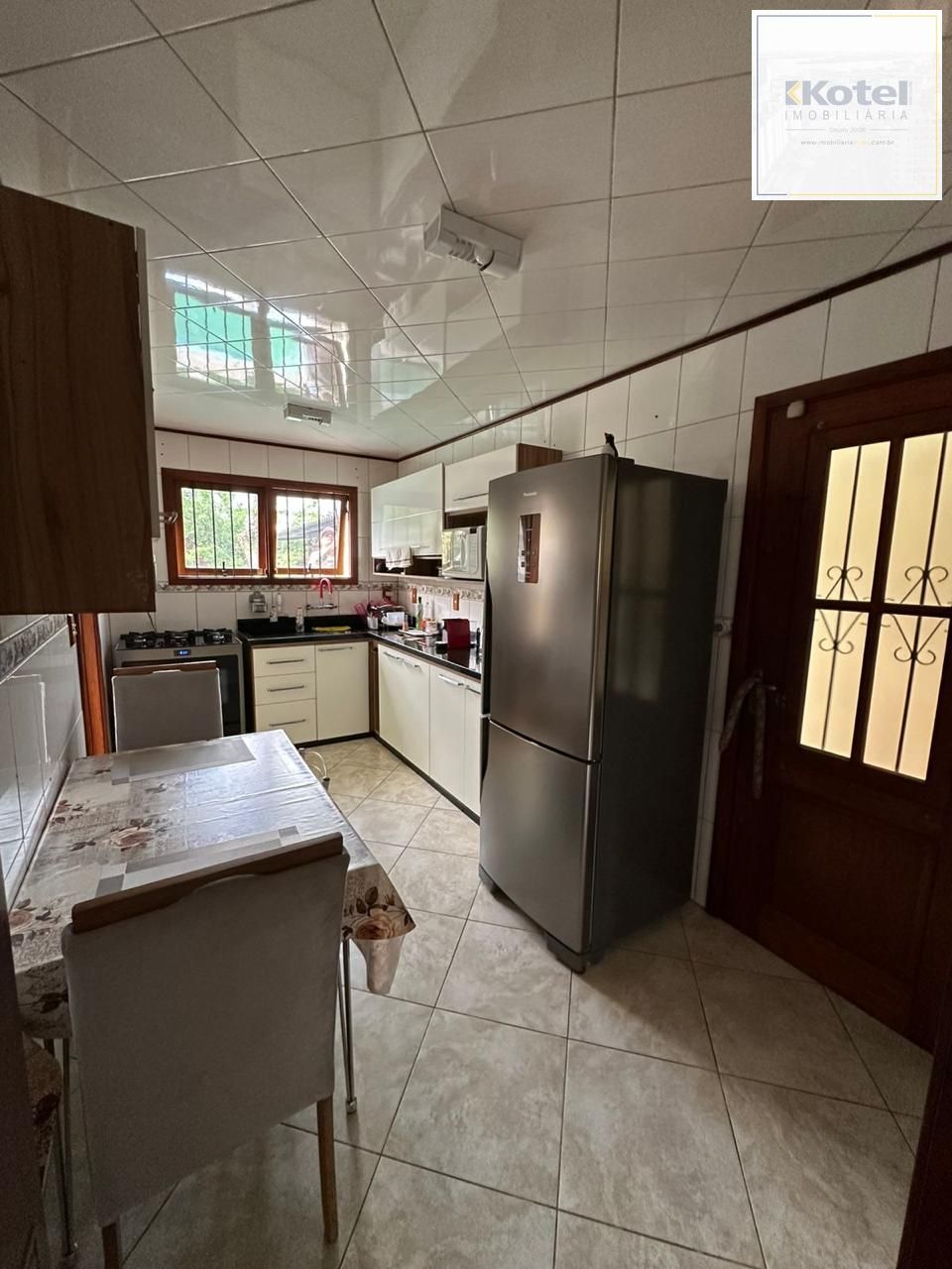 Linda casa residencial à venda no bairro Ponta Grossa!!! — foto 4