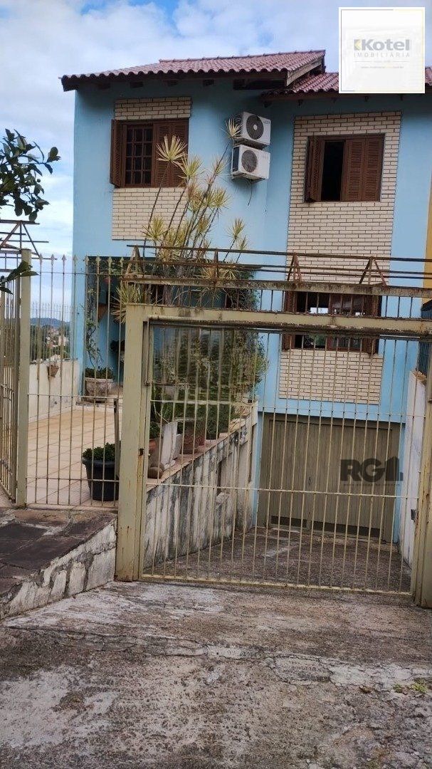 Casa com 161m² e 3 dormitórios com suíte, piscina no bairro Espírito Santo em PORTO ALEGRE — foto 2