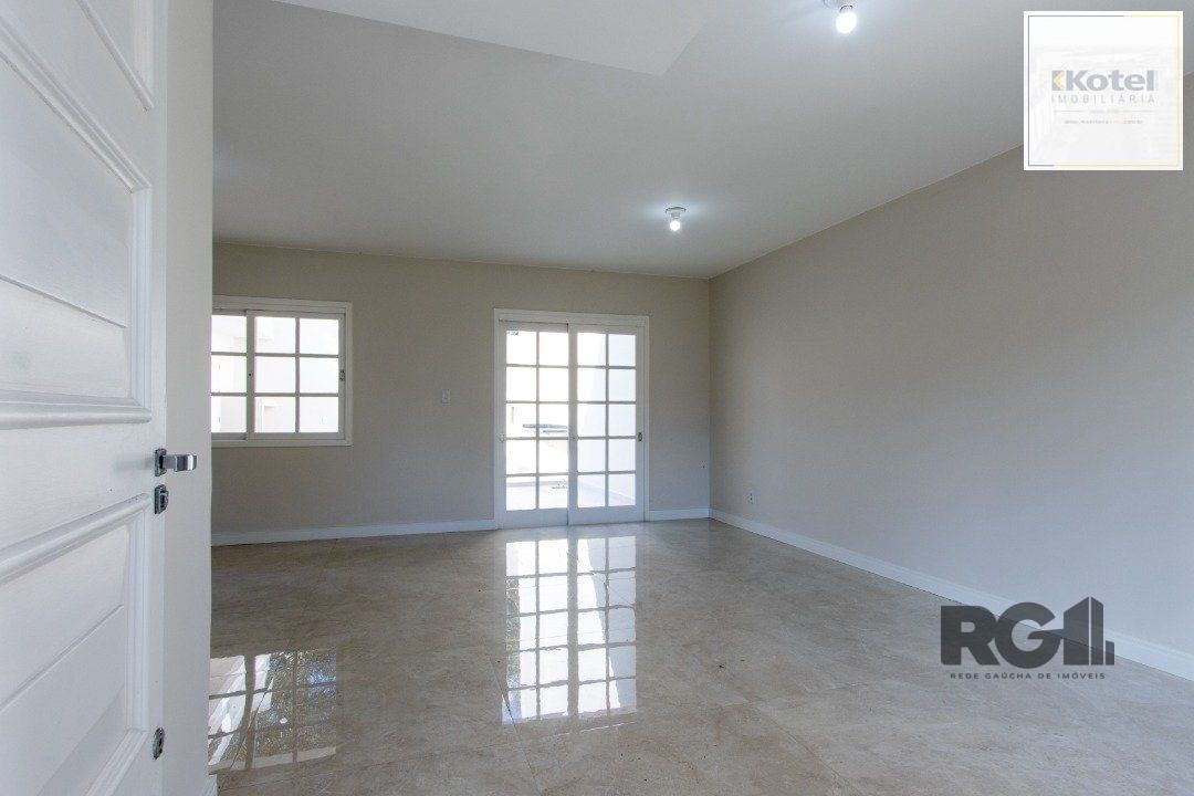 Casa de Condomínio 4 quartos à venda, 221m², Ipanema - Porto Alegre — foto 2