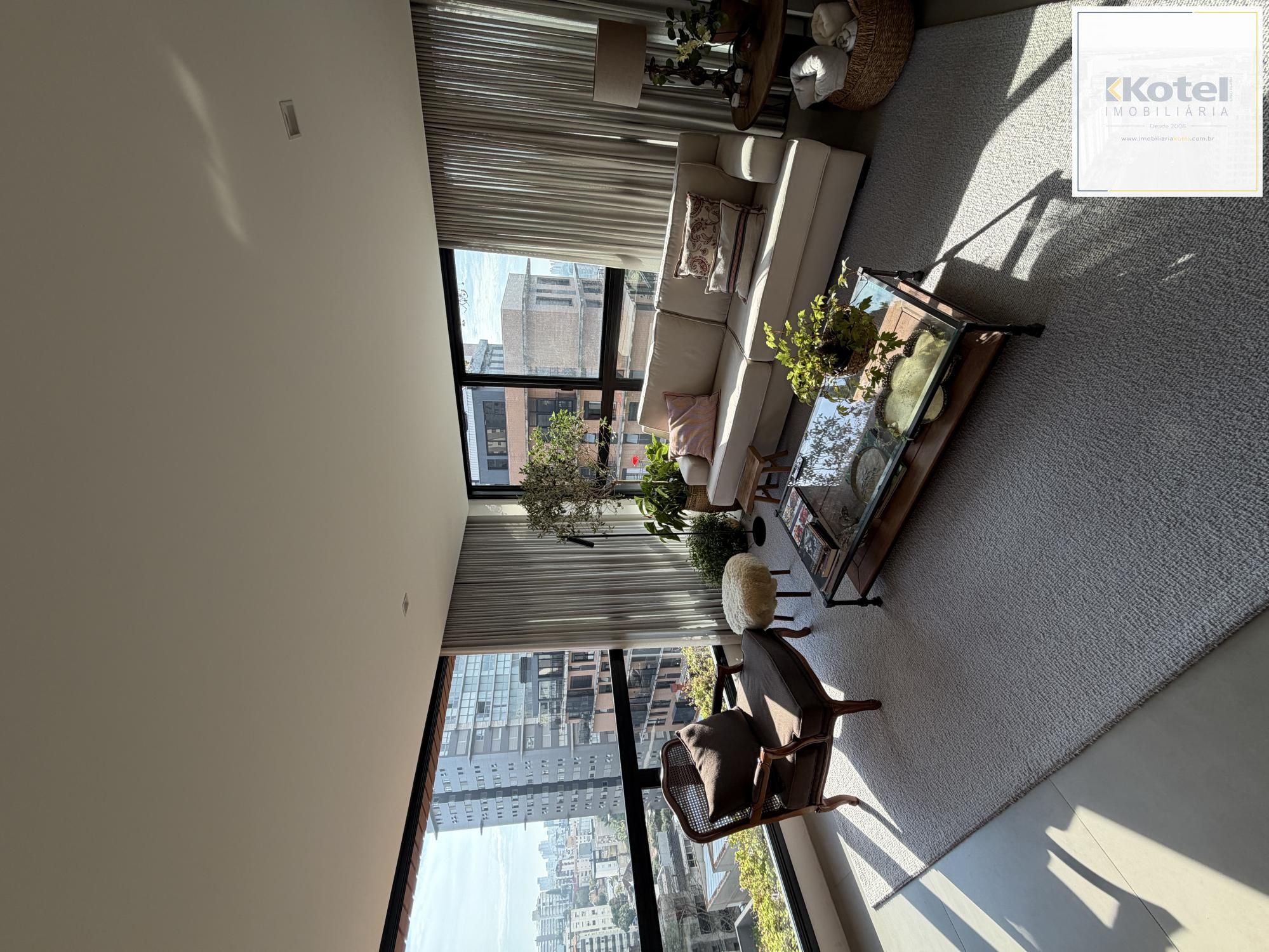 Apartamento com 3 dormitórios no Mont Serrat — foto 4
