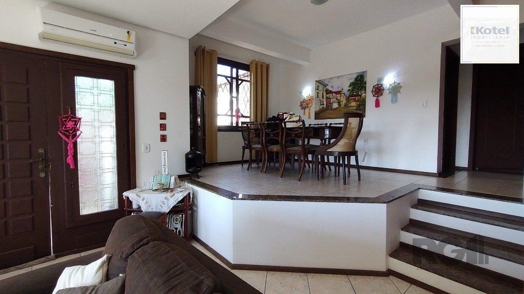 Sobrado, 5 quartos, 2 suites, pátio, 3 vagas - Bairro Vila Nova — foto 3