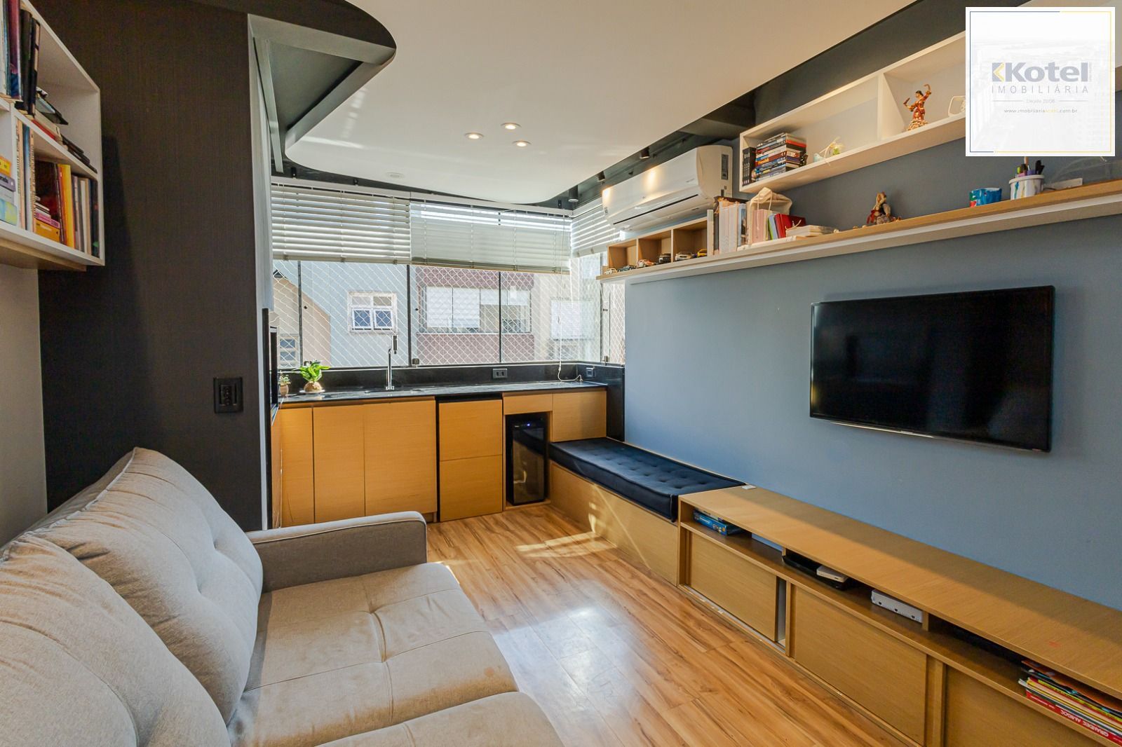 Apartamento com 3 quartos e 83m² à venda em Jardim Itu, Porto Alegre